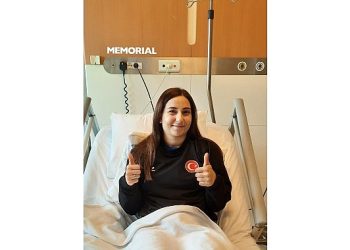 Ulusal Hentbolcu Beyza Karaçam, Ön Çapraz Bağ Ameliyatı Oldu