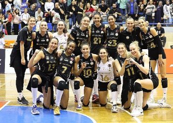 VakıfBank, Aydın’dan galibiyetle dönüyor