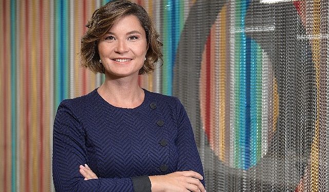 Vodofone’dan “cumhuriyetin yüzüncü yılında teknolojide yüz başkan kadın” projesine dayanak