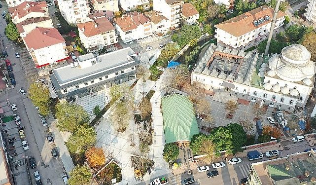 Yarımca Kent Meydanı yüzde 95 tamam