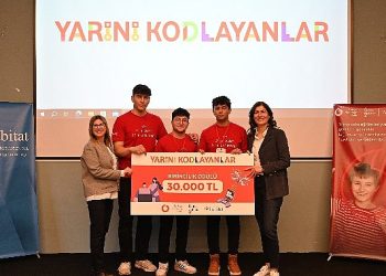 “Yarını kodlayanlar” projesi kapsamında gençler afet idaresi için fikir üretti