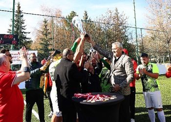 Yenilmez Armada 9. defa şampiyon