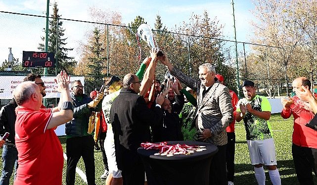 Yenilmez Armada 9. defa şampiyon