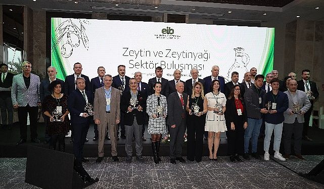 Zeytinyağı kesiminde ihracat yasakları iç piyasada fiyatları düşürmedi fiyatlar yüzde 30 artırdı