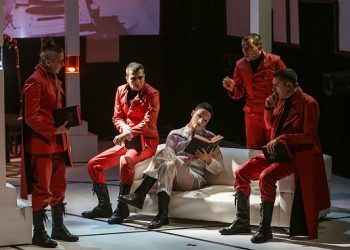 “1984” oyunu rehabilite hizmeti alanlar için sergilendi