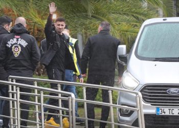 Fenerbahçe’de Balkan havası! Son isim Rade Krunic