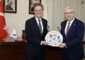 AB Türkiye Delegasyonu Lideri Büyükelçi Nikolaus Meyer- Landrut, Ege Üniversitesini ziyaret etti