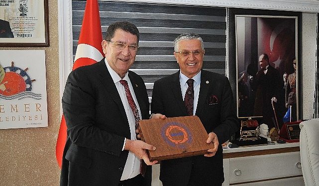 AESOB Lideri Dere’den Lider Topaloğlu’na ziyaret