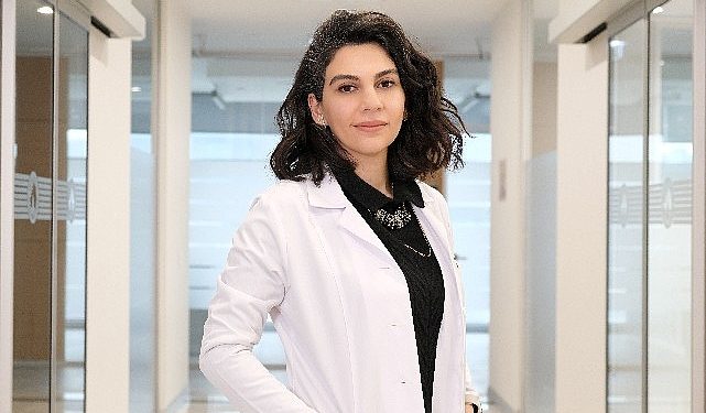 Ağız hijyenindeki püf noktalar neler? Dişlerin ortasında ara fazlaysa arayüz fırçası, azsa diş ipi!