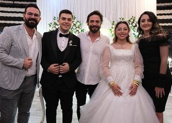 Ahmet Kural’dan efsane sürpriz