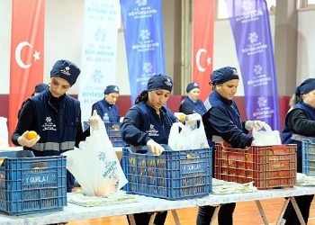 Aydın büyükşehir Belediyesi üreticilere ve vatandaşlara şifa oldu