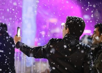 Aydınlılar yeni yıla kar yağışıyla giriyor