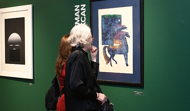 Baskı fotoğrafının duayenlerinde renkler ve izler Galeri cennette kapılarını azaldı