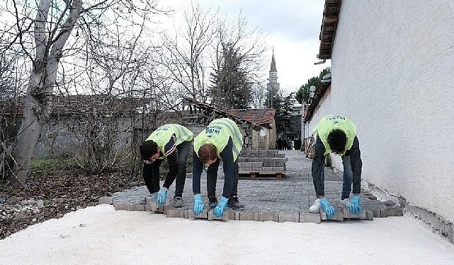 Bilalköy’ün Sokakları Parke Taşla Kaplanıyor