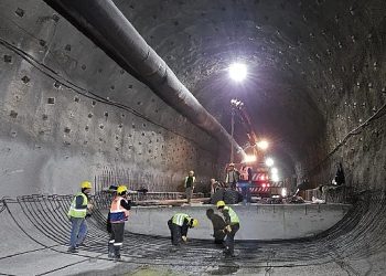 Buca Onat Tüneli’nde ağır tempo