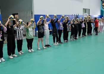 Büyükşehir’in spor okullarıyla sağlıklı kuşaklara