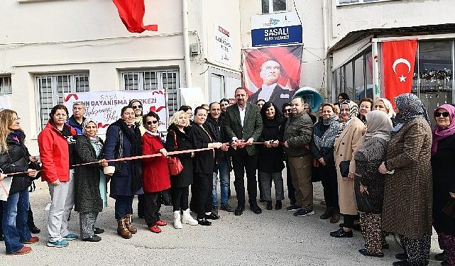 Çiğli Belediyesi 4. Bayan Dayanışma Merkezini Sasalı’da Açtı