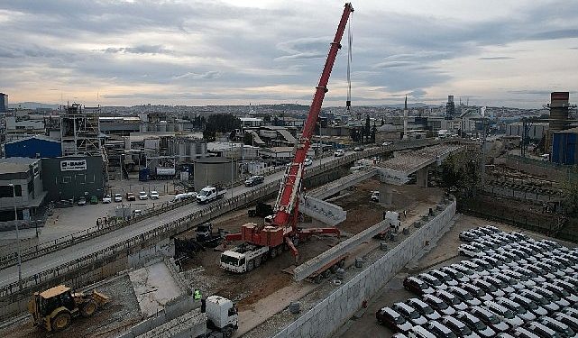 Darıca Osmangazi’de kiriş montajları başladı