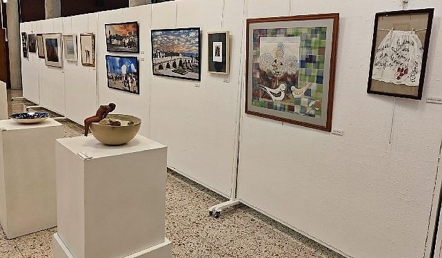 Deü’lü akademisyenlerin “bellek” standı cumhuriyet’e adandı