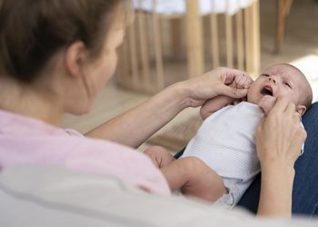 “Dr. Karakoç; Doğum Sonu Periyotta Annelere Takviye ve Anlayış Çok Önemli” Bahisli Haber Hk.