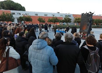 Efes Selçuk’ta Uğur Mumcu ve Demokrasi Şehitleri anıldı