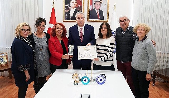 Ege Üniversitesi, sıhhat dünyasının Oscarları olarak bilinen Doktorclub Awards’ta iki ödül birden aldı