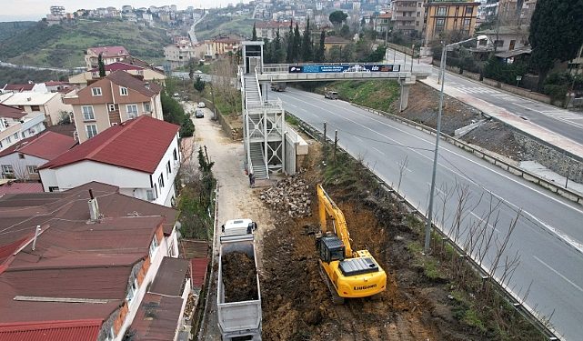 Eskihisar feribot yolu genişletiliyor