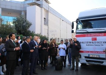 İzmir Vilayet Ulusal Eğitim Müdürlüğünden Gazze’ye Yardım Tırı