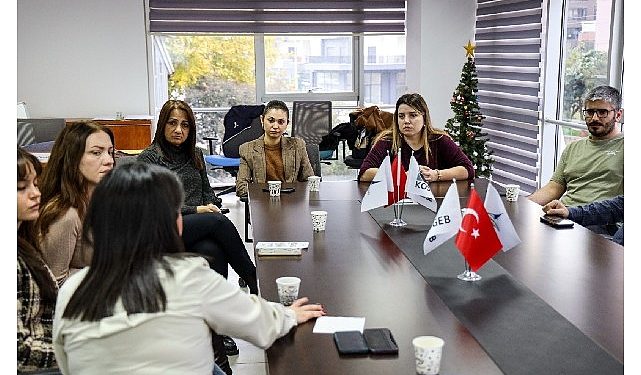 Karşıyaka’da “Yerel İdarelerde Tesirli Geri Dönüşüm” konuşuldu