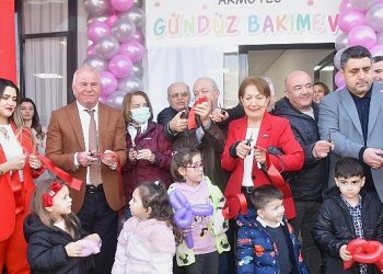 Kemalpaşa’da dördüncü gündüz bakımevi