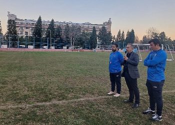 Kemer Belediyesi Futbol Okulu açıldı