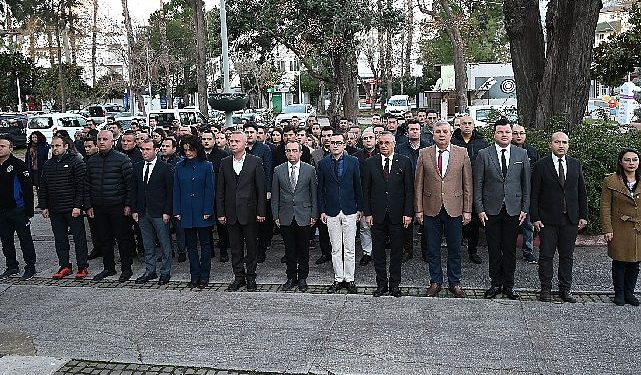 Kemer Belediyesi’nde şehitler için hürmet duruşu