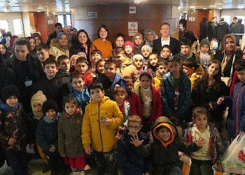 Kent Sınırları 100 Çocuğu Denizle Buluşturdu