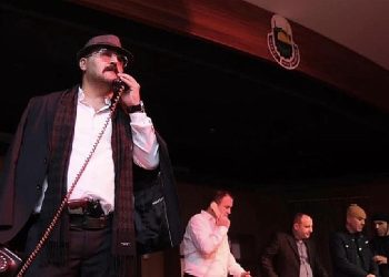 Kent Tiyatrosu “En Büyük Haber” İle Seyirci Karşısına Çıktı