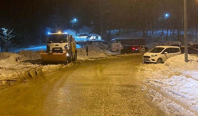 Kocaeli Büyükşehir Karla Çaba Takımları teyakkuzdaydı