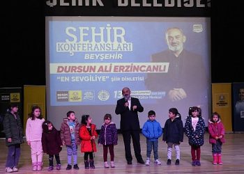 Konya Büyükşehir’in Kent Konferanslarında Şehitlerimiz İçin Dua Edildi