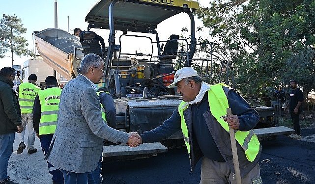 Kuzdere’de asfaltlama çalışmaları tüm süratiyle sürüyor