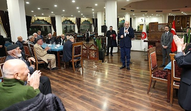 Lider Altınok Huzurevi sakinlerinin yeni yılını tebrik etti