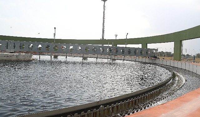 Lider Böcek alt yapıda kangren haline gelen meselelere neşter vurdu