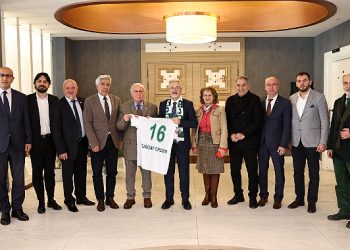 Lider Fazilet: Bursaspor’a topyekun dayanak olunmalı