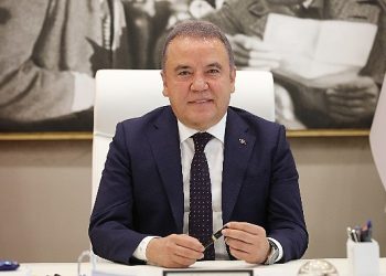 Lider Muhittin Böcek 10 Ocak Çalışan Gazeteciler Günü Bildirisi