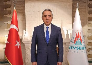 Lider Savran kutlama ve konvoy istemedi