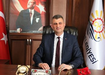 Lider Sezer, “regaib kandilimiz mübarek olsun”