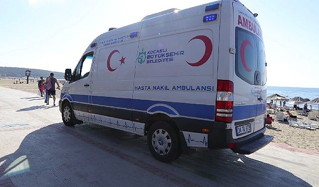 Mavi ambulanslar sıhhat için mekik dokudu