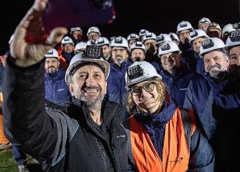 “Memleketin bir kentini değil her kentini fiber ağlarla örüyoruz”