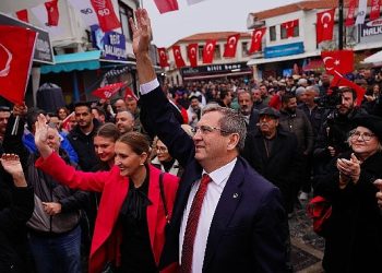 Mesut Ergin, “Ayvalık için ileri sürekli ileri gideceğiz