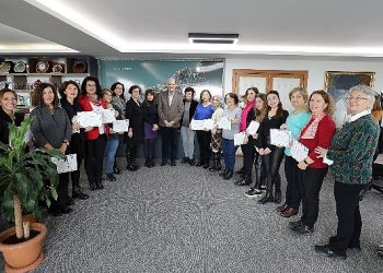 Narlıdere’de bayanlar, kihep ile haklarını öğreniyor