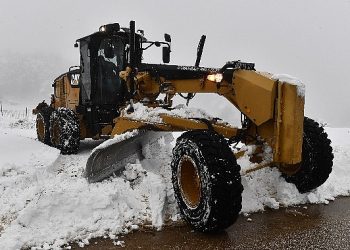 Osmangazi karla gayrette iş başında