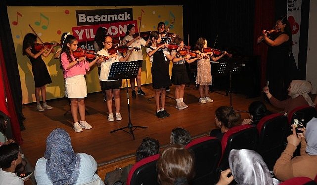 Sandal, ‘Kültür-sanatın başşehri Bayraklı’