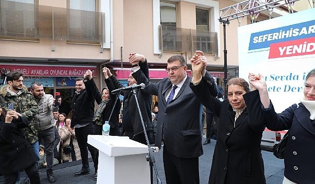 Seferihisarlılar “Goca Başkanı” coşkuyla karşıladı